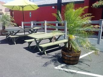Exterior: Outdoor Seating - Rootin’ Tootin’ Hot Dogs in Stroudsburg, PA Coffee, Espresso & Tea House Restaurants