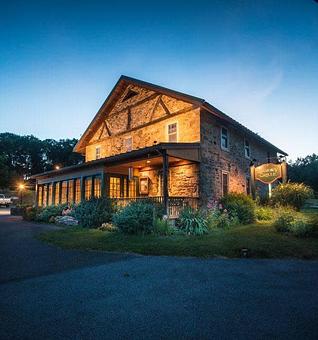 Exterior - Savory Grille in Macungie, PA American Restaurants