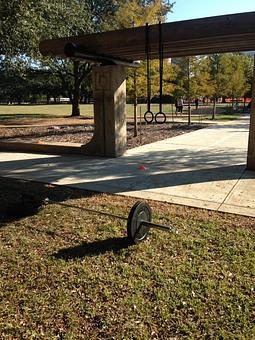 Exterior - Silverback Elite Fitness - Grady Park in Tanglewood - Houston, TX Health Clubs & Gymnasiums