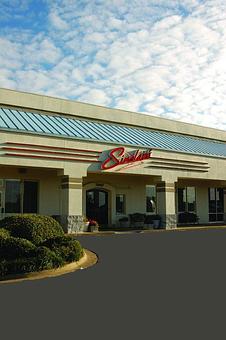 Exterior - Sinclair's - Fast in Montgomery, AL American Restaurants