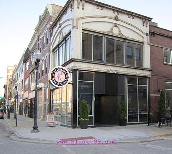 Exterior - Standard Bar & Grill in Wicker Park - Chicago, IL American Restaurants