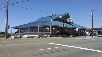 Exterior - Sunset Family Pizza in Gold Beach, OR Pizza Restaurant