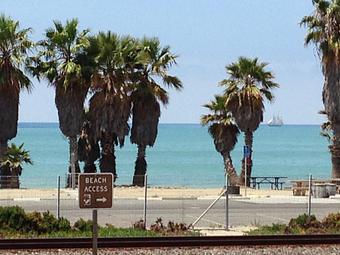 Exterior - Sunsets Bar in Capistrano Beach, CA American Restaurants