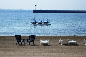 Exterior - Tawas Bay Beach Resort in East Tawas, MI Resorts & Hotels