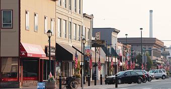 Exterior - Thai On Main Street in Downtown Monroe - Monroe, WA Chinese Restaurants