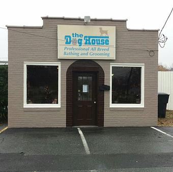 Exterior - The Dog House in Portsmouth, VA Pet Boarding & Grooming