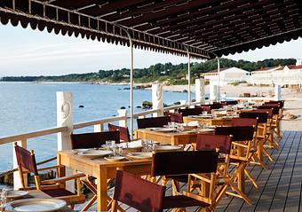 Exterior - The Halyard in Greenport - Greenport, NY American Restaurants