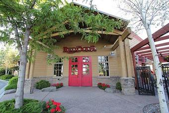 Exterior - The Red Door Lounge in Billings, MT Bars & Grills