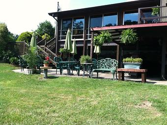 Exterior - The Road Toad in Ligonier, PA American Restaurants