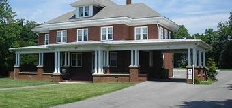 Exterior - The Salem in Salem, VA Barbecue Restaurants