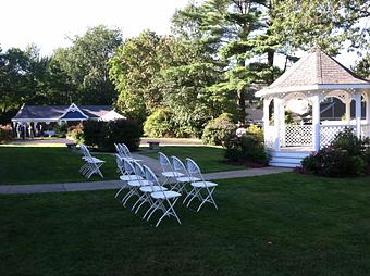 Exterior - The Victoria Inn Bed & Breakfast and Pavilion in Hampton, NH Bed & Breakfast