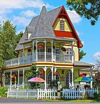 Exterior - The Widow's Walk Ice Creamery & Bicycle Rentals in Clarksville, IN American Restaurants