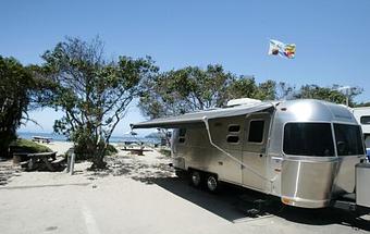 Exterior - Tinno T Wong in Ontario, CA Shopping & Shopping Services