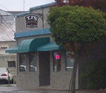 Exterior - TJ's Downtown Bar & Grill in Lakeport, CA American Restaurants