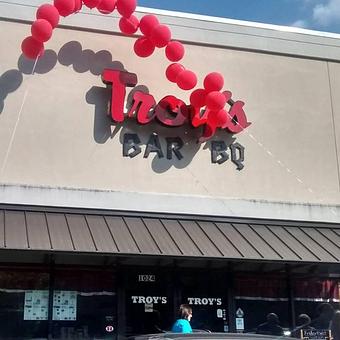 Exterior - Troy's Bar-B-Que in Rome, GA Barbecue Restaurants
