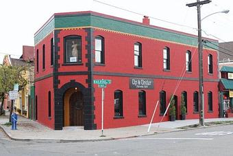 Exterior - Up & Under Pub & Grill in Richmond, CA American Restaurants