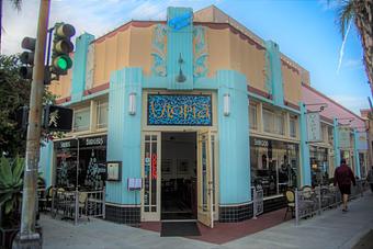 Exterior - Utopia Good Food & Fine Art in Long Beach, CA Bars & Grills