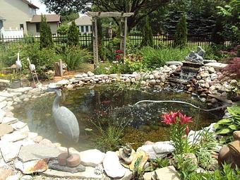 Exterior - Water's Edge Gift, Garden & Pond Center in Lansing, IL Business Services