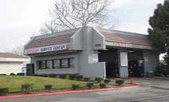 Exterior - Xpress Lube Service Center in Simi Valley - Simi Valley, CA Oil Change & Lubrication
