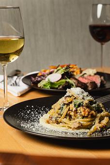Product - Red Roost Tavern in Downtown-Central Business District - Cincinnati, OH American Restaurants