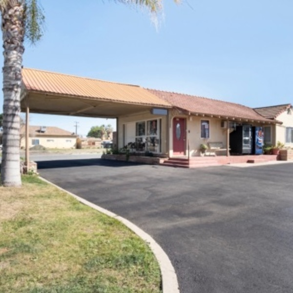 Photos of Our Business - Coalinga Motel - Photo (56171)