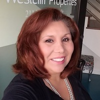 Yvonne Flores - Property Manager