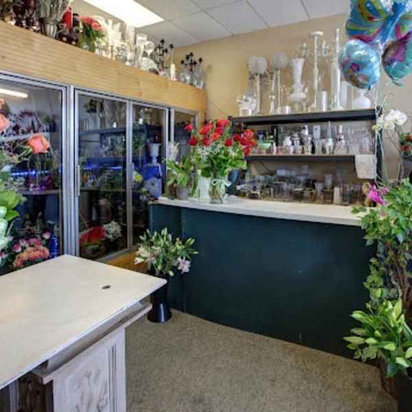 Enchanted Florist - Enchanted Florist - Photo (90849)