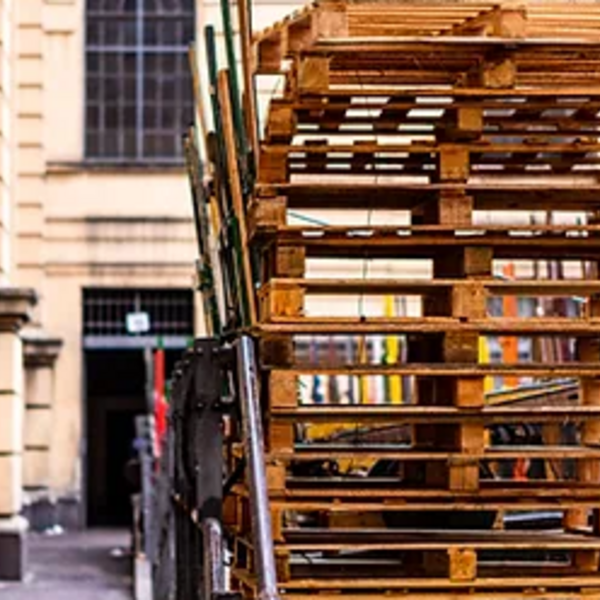 Photos of Our Business - Pallet and Supply Solutions - Photo (117263)
