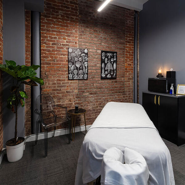 Body Mechanics Orthopedic Massage on 54th - Body Mechanics Orthopedic Massage on 54th - Photo (176207)