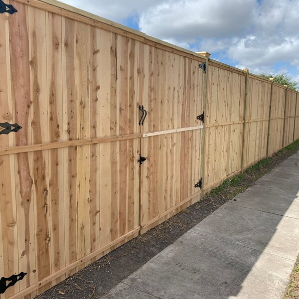 Photos of Our Business - 76 Fence Company Illinois - Photo (185102)