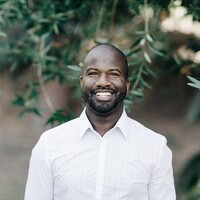 Dentist Riverside CA - Neal Edwards DDS 