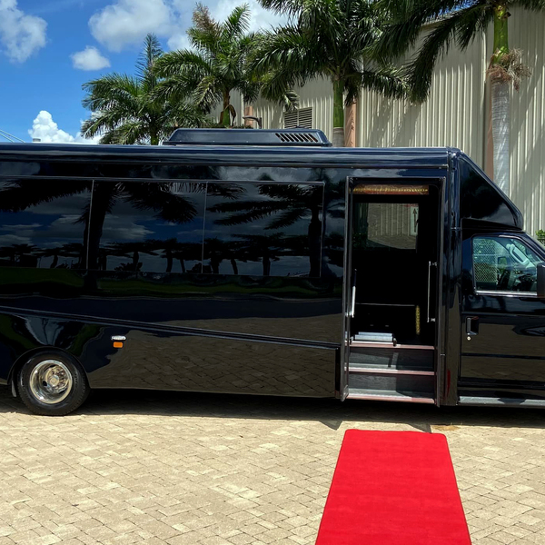 Photos of Our Business - Los Angeles Shuttle Bus Rentals - Photo (187475)