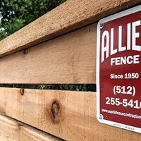 Fence contractor