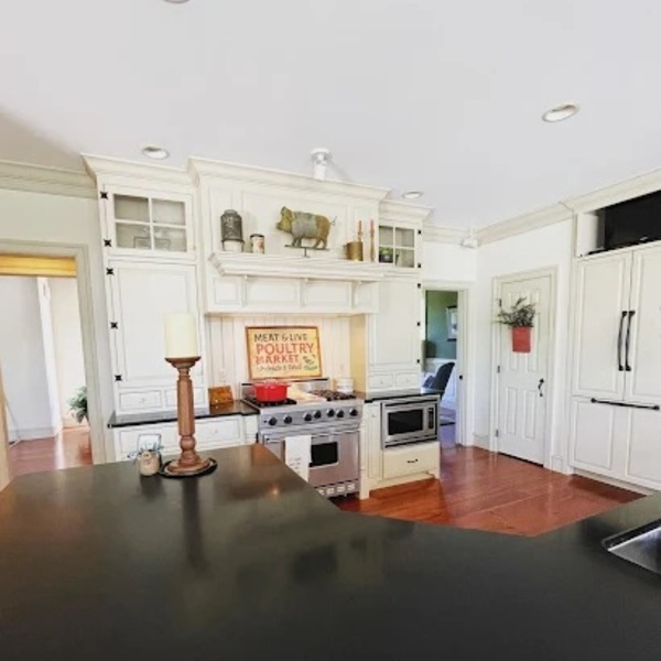 Photos of Our Business - Hocus Pocus Cleaning Services - Photo (249552)
