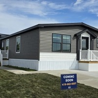 Photos of Our Business - UMH Properties Inc. (Meadows of Perrysburg) - Photo (263214)