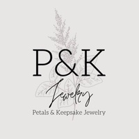 Honor your loved one with our selection of flower/cremation jewelry or other keepsake items such as pet ash jewelry. We have a large selection of memo